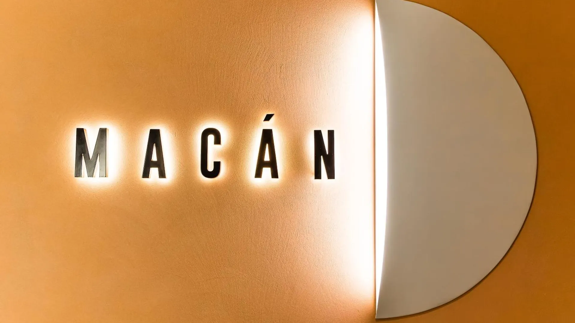 Macan Suite Rooms بولونيا 0*,